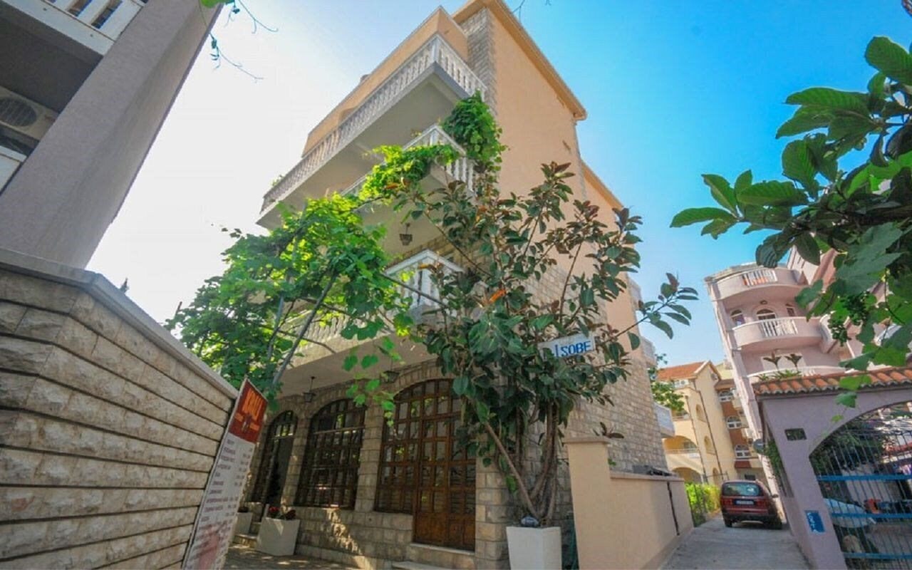 Apartments Kralj L (ex. Apartments Kralj T) 3* қонақ үйі